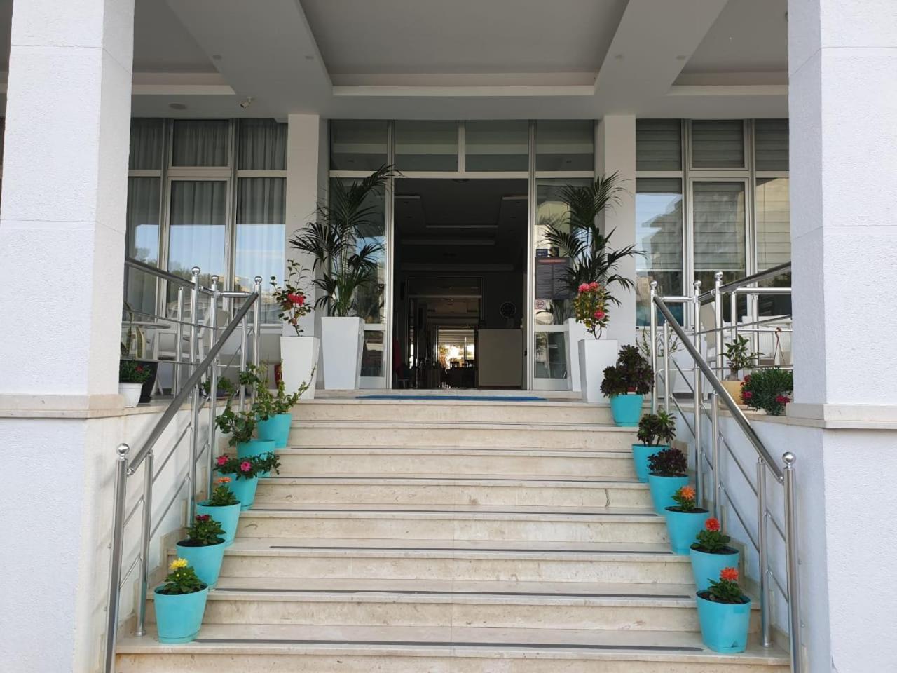 Perandor Beach Durrës 外观 照片