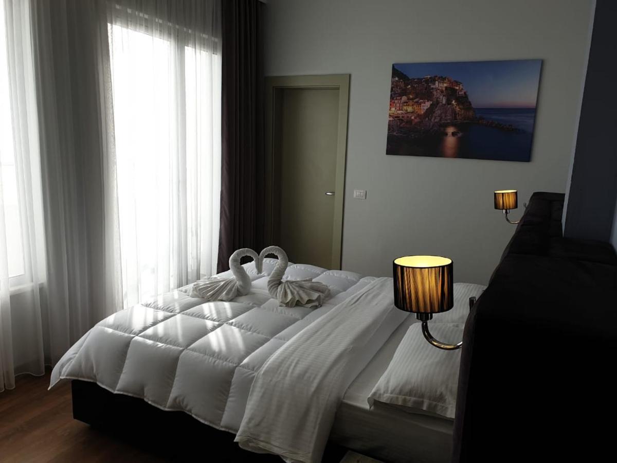 Perandor Beach Durrës 外观 照片