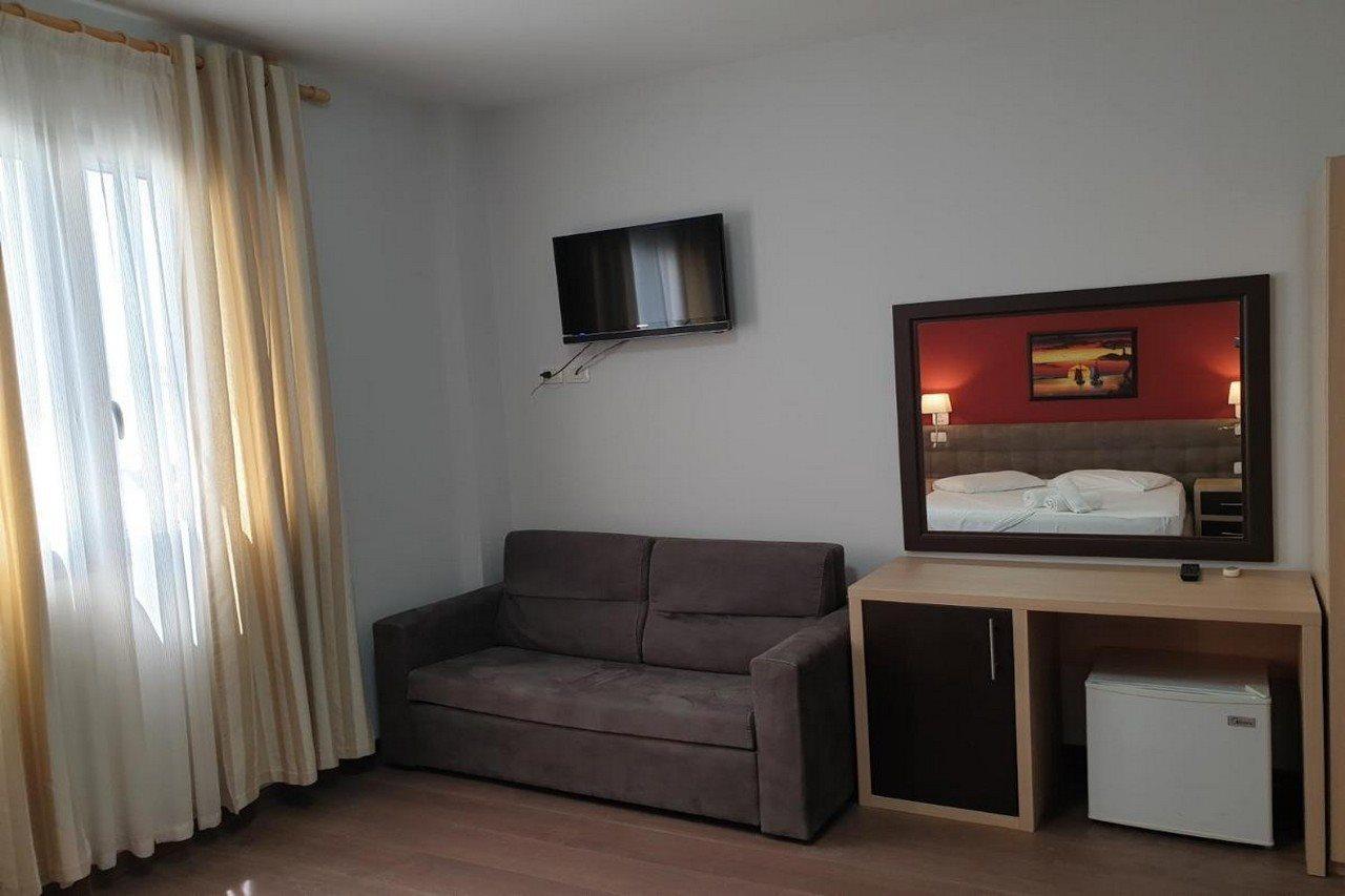Perandor Beach Durrës 外观 照片
