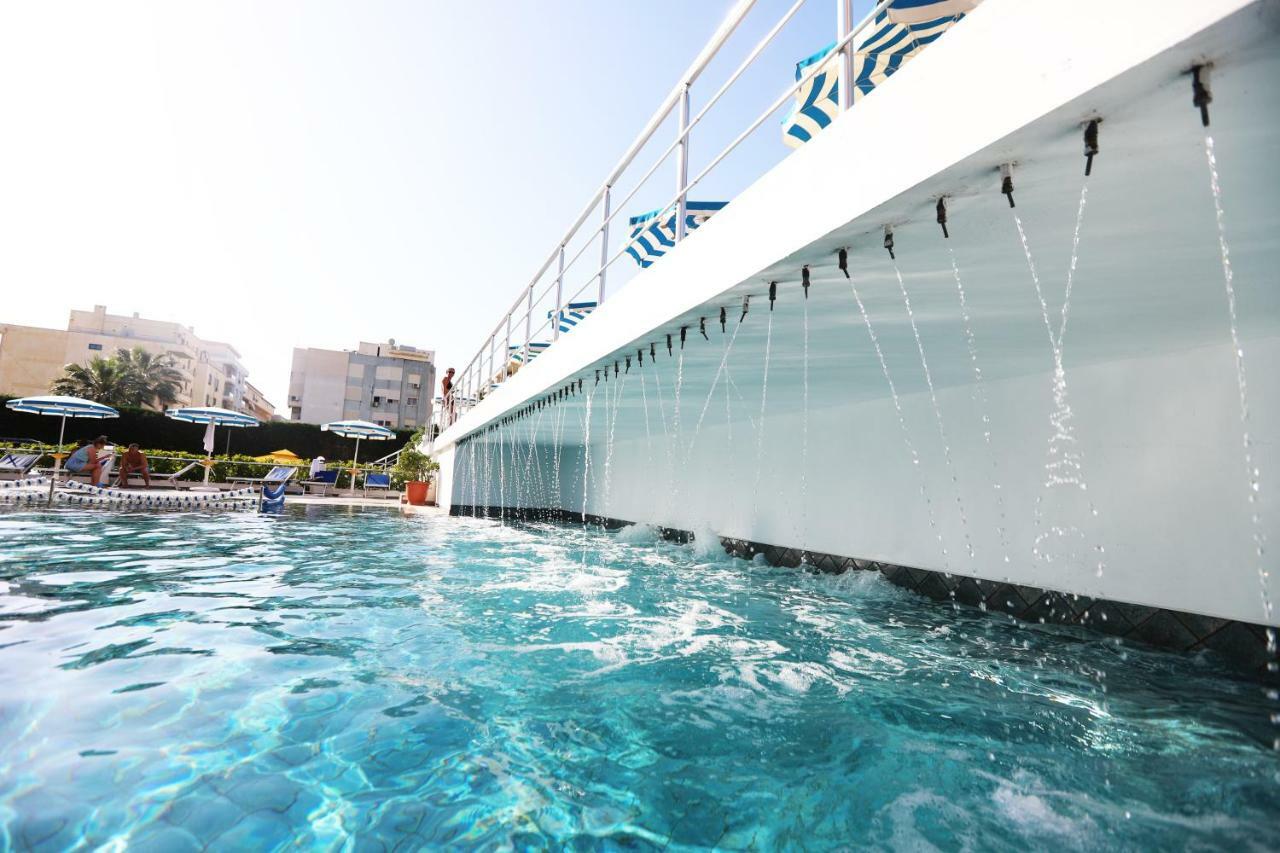 Perandor Beach Durrës 外观 照片